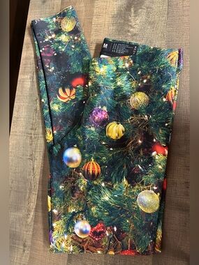 Blackmilk Christmas Leggings size medium